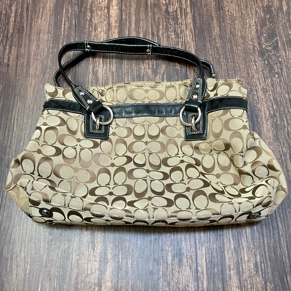 Coach Purse - Picture 3 of 7